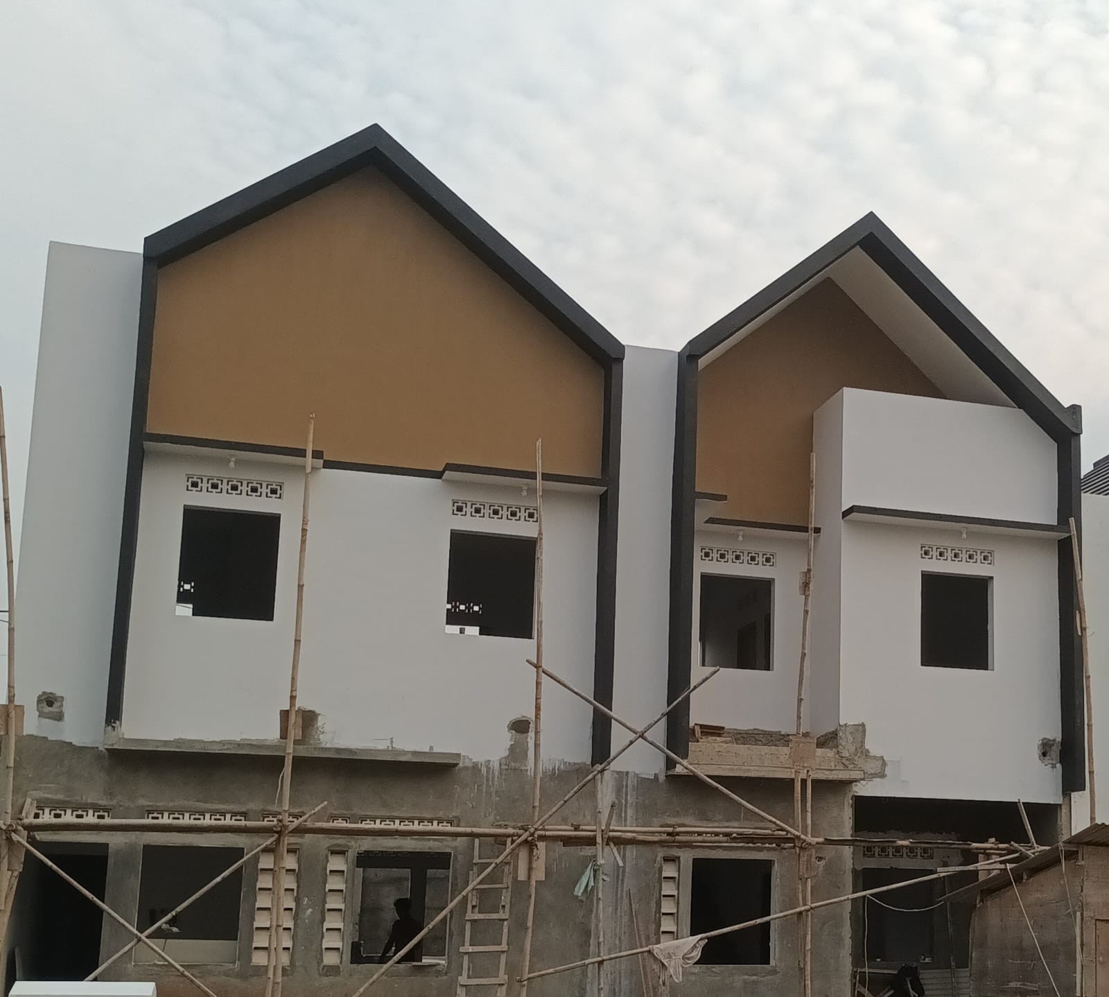 Rumah Asri Depok - Rumah modern dengan taman